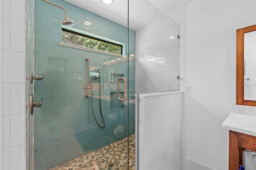 На продажу: $989,999 (4 спален, 3 ванн, 2574 Квадратных фут)