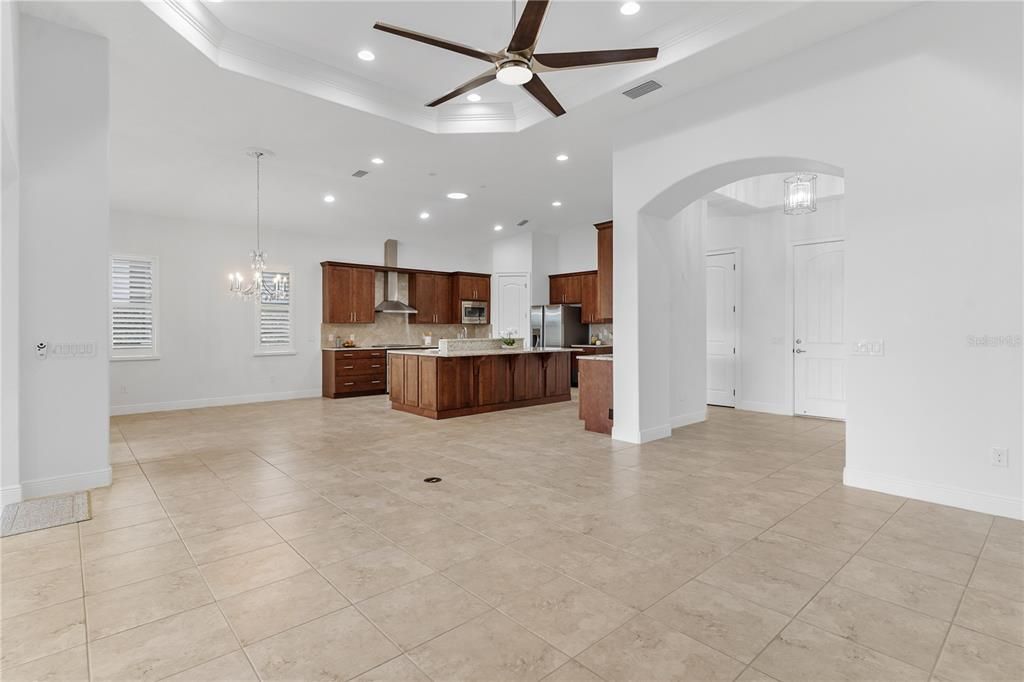 For Sale: $589,000 (4 beds, 3 baths, 2532 Square Feet)