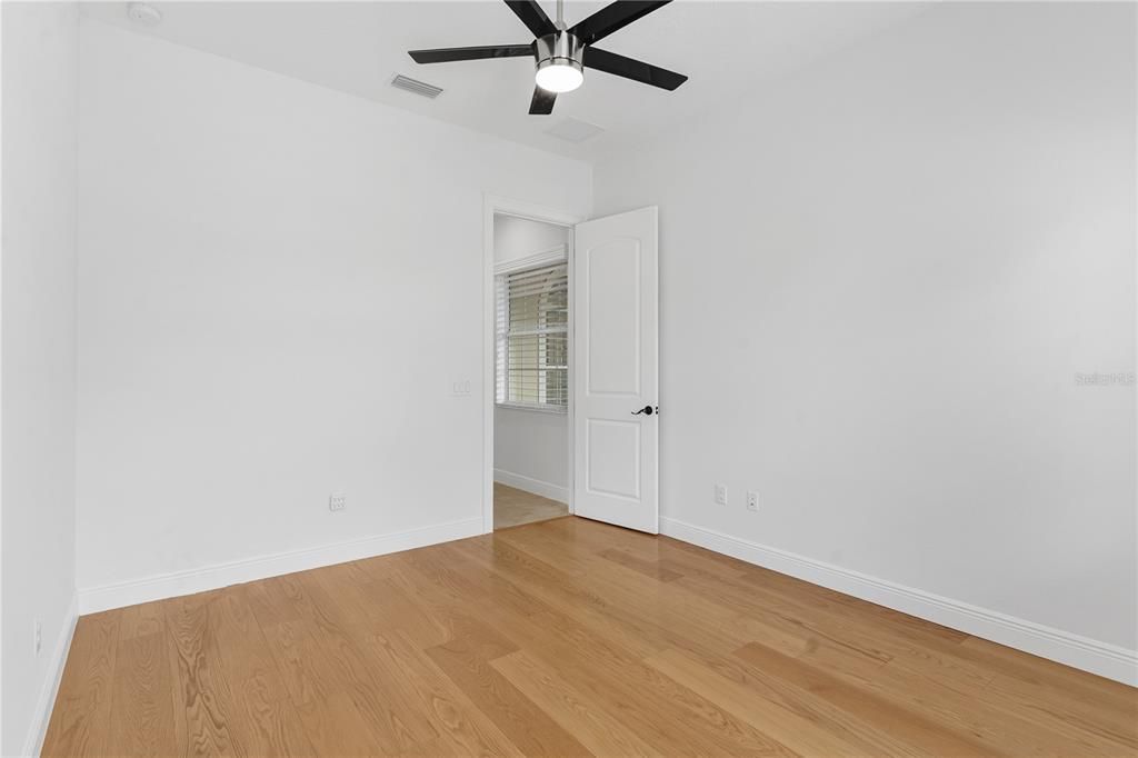 For Sale: $589,000 (4 beds, 3 baths, 2532 Square Feet)