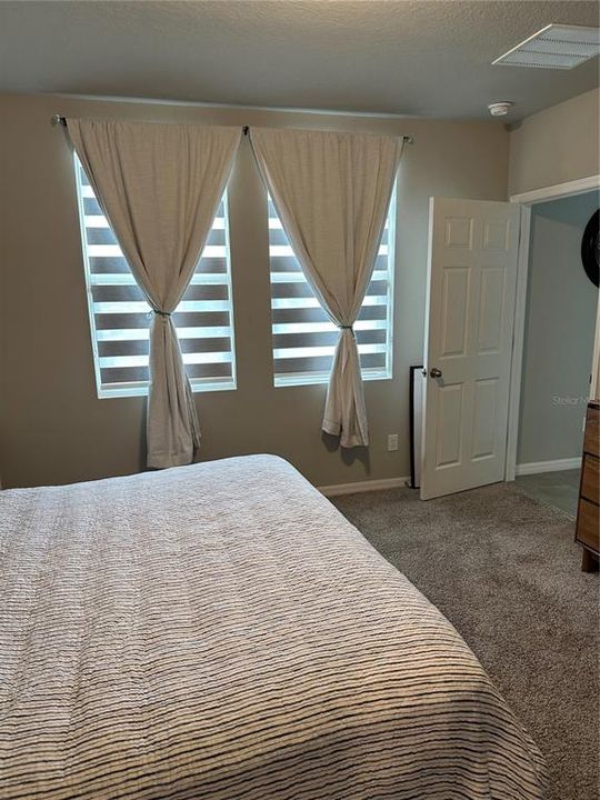 Под контрактом: $310,000 (3 спален, 2 ванн, 1883 Квадратных фут)