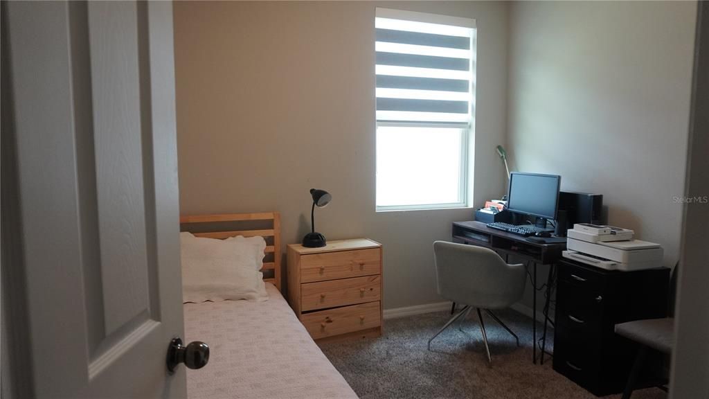 Под контрактом: $310,000 (3 спален, 2 ванн, 1883 Квадратных фут)