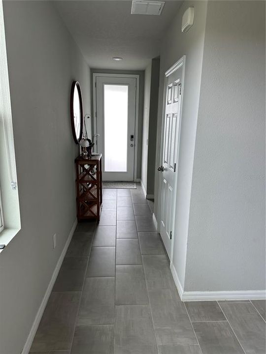 Под контрактом: $310,000 (3 спален, 2 ванн, 1883 Квадратных фут)