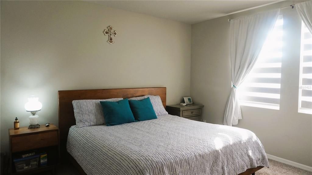 Под контрактом: $310,000 (3 спален, 2 ванн, 1883 Квадратных фут)