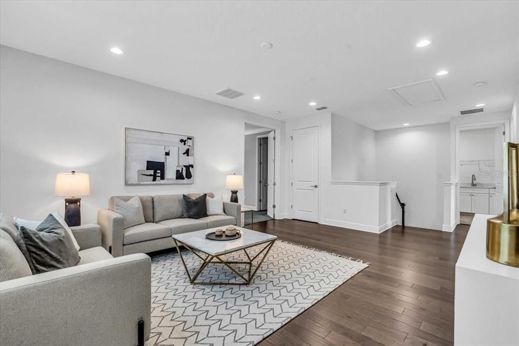 В аренду: $7,795 (4 спален, 3 ванн, 2974 Квадратных фут)