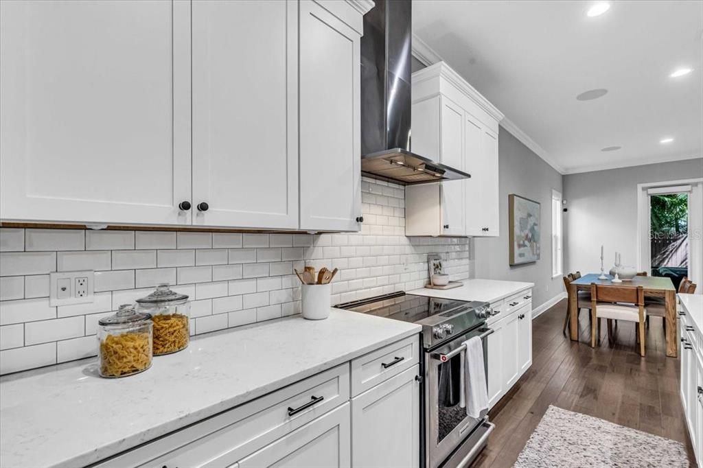 В аренду: $7,795 (4 спален, 3 ванн, 2974 Квадратных фут)