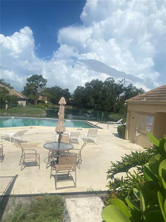 出租: $3,200 (3 贝兹, 2 浴室, 1413 平方英尺)