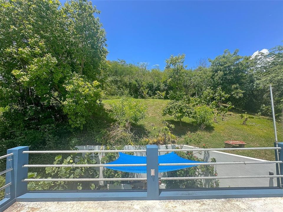 For Sale: $355,000 (2 beds, 2 baths, 1100 Square Feet)