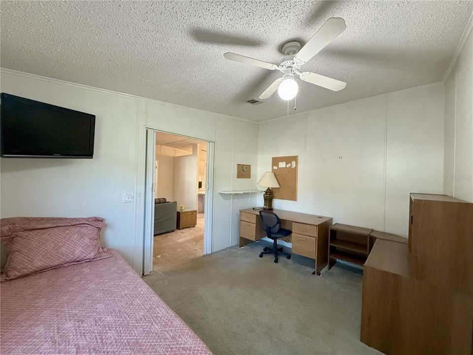 待售: $125,000 (3 贝兹, 2 浴室, 1188 平方英尺)