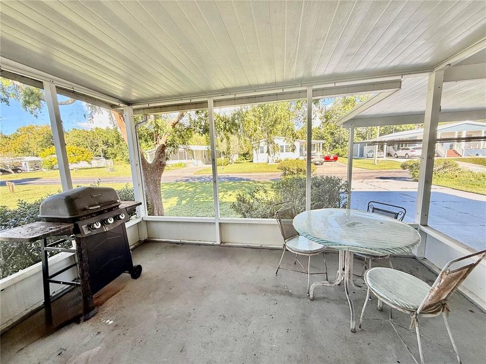 待售: $125,000 (3 贝兹, 2 浴室, 1188 平方英尺)