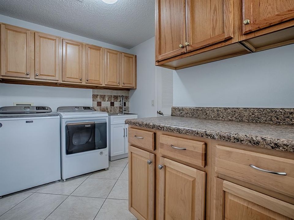 待售: $510,000 (3 贝兹, 2 浴室, 1995 平方英尺)