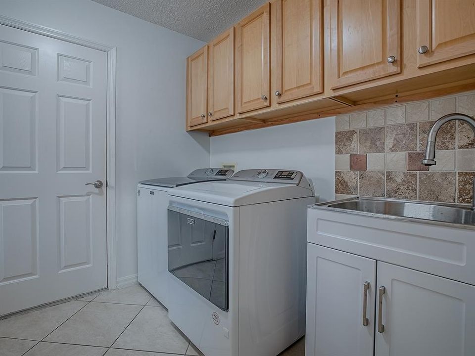 待售: $510,000 (3 贝兹, 2 浴室, 1995 平方英尺)