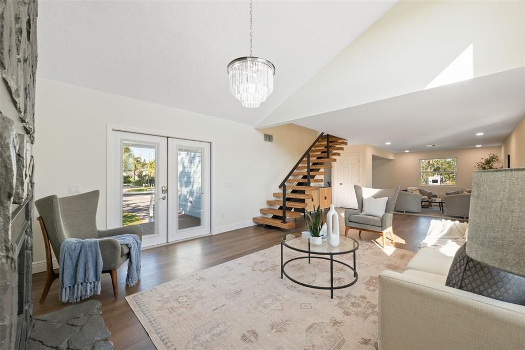 For Sale: $999,997 (4 beds, 2 baths, 2252 Square Feet)