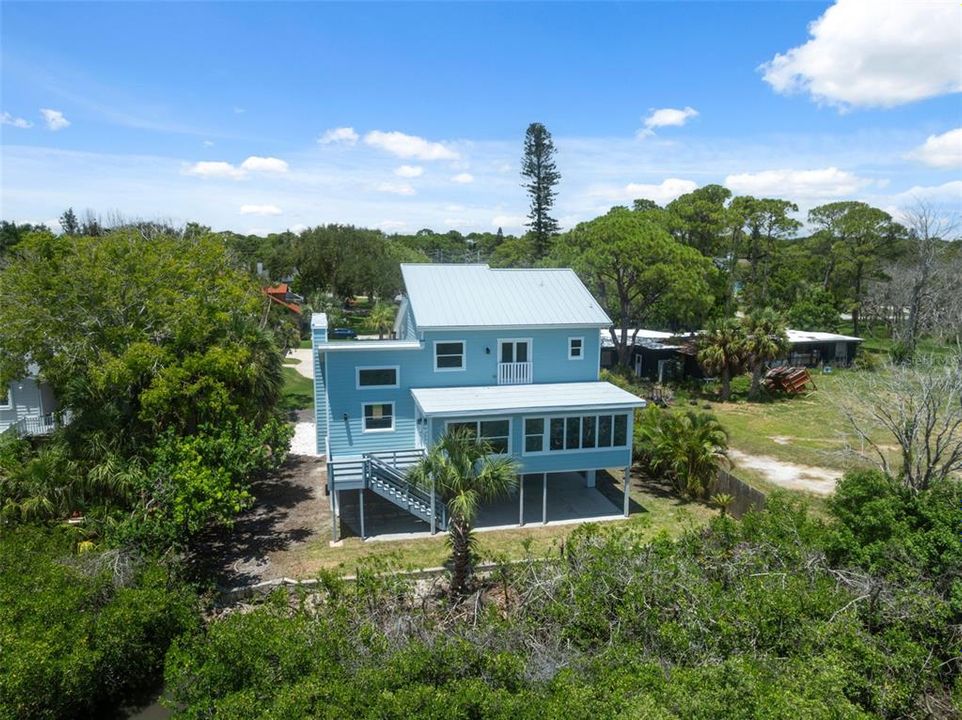 For Sale: $999,997 (4 beds, 2 baths, 2252 Square Feet)