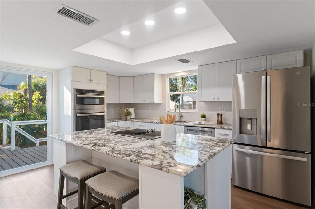 For Sale: $999,997 (4 beds, 2 baths, 2252 Square Feet)