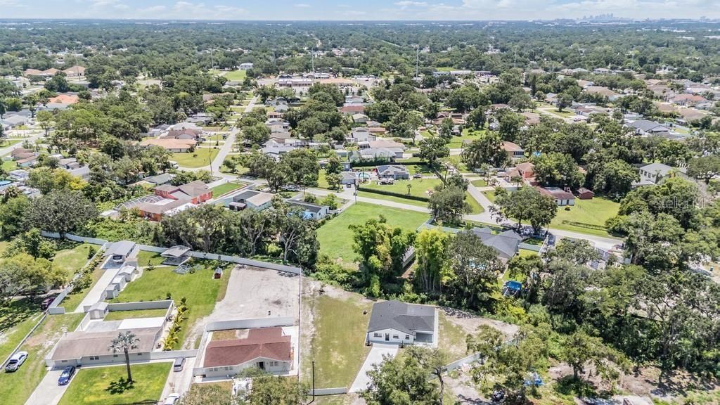 Activo con contrato: $499,000 (3 camas, 2 baños, 1666 Pies cuadrados)