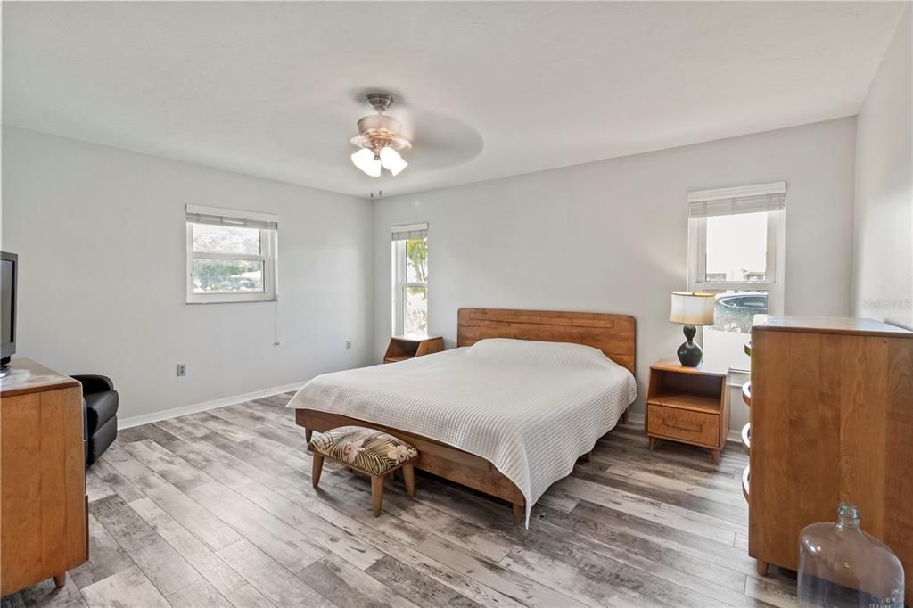 На продажу: $510,000 (3 спален, 2 ванн, 1786 Квадратных фут)