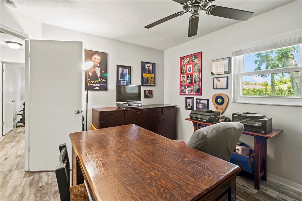 На продажу: $510,000 (3 спален, 2 ванн, 1786 Квадратных фут)