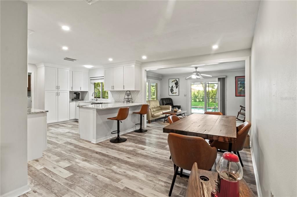 На продажу: $510,000 (3 спален, 2 ванн, 1786 Квадратных фут)