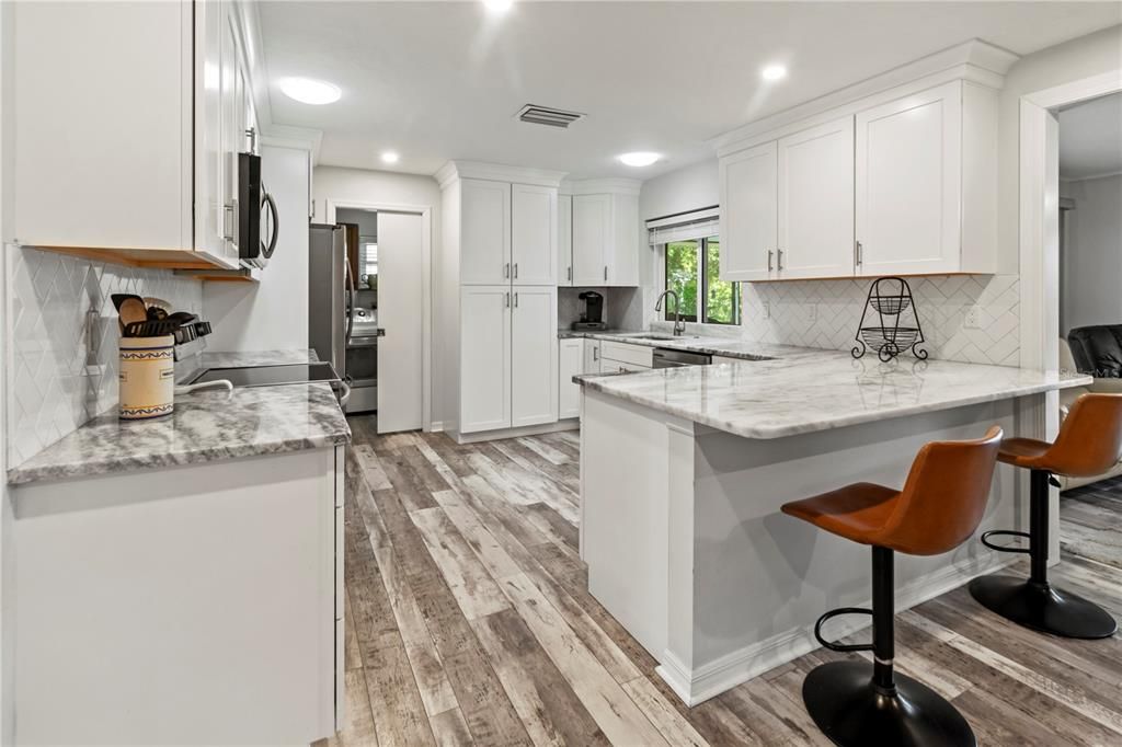 На продажу: $510,000 (3 спален, 2 ванн, 1786 Квадратных фут)