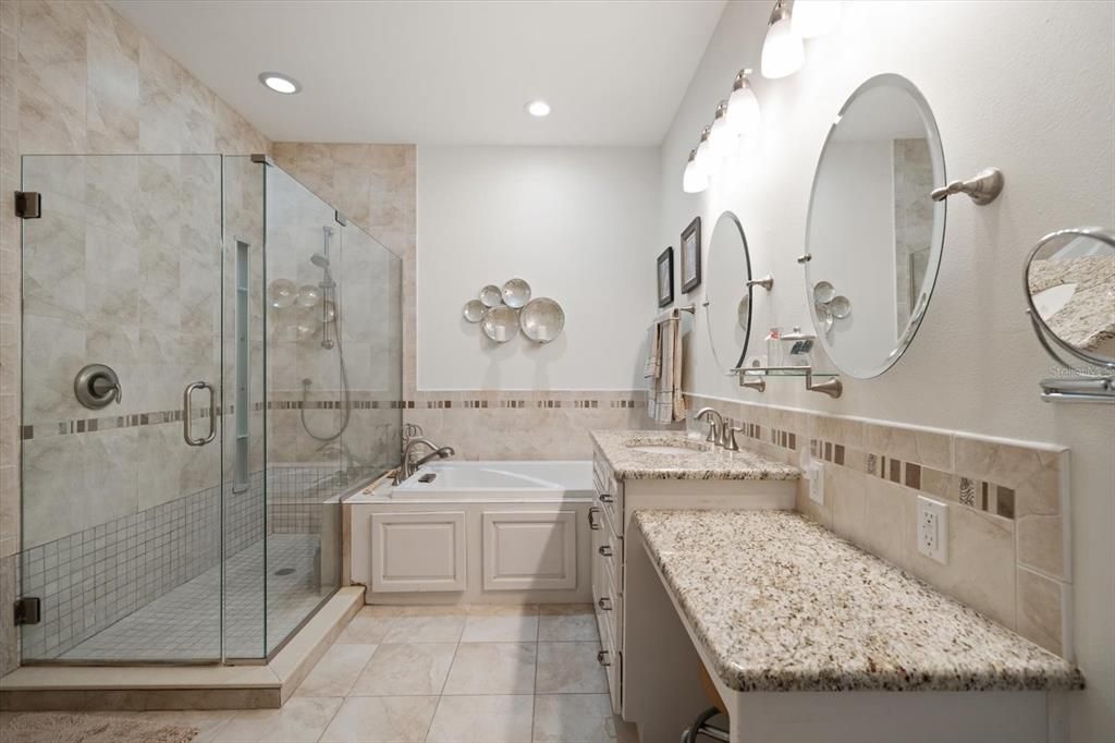 En Venta: $2,150,000 (4 camas, 3 baños, 3423 Pies cuadrados)