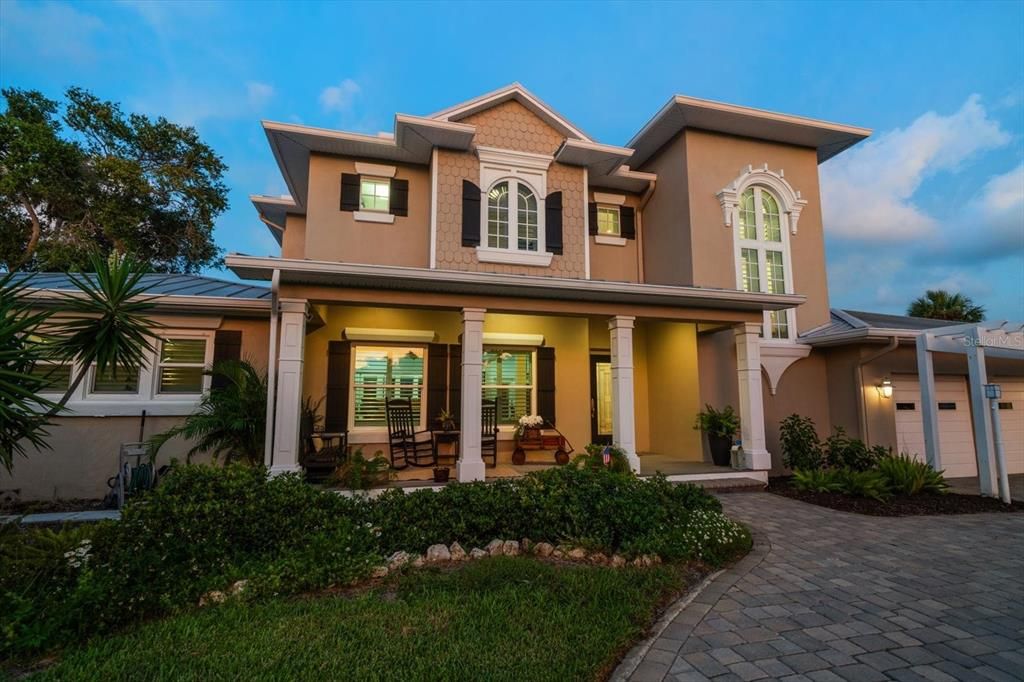 En Venta: $2,150,000 (4 camas, 3 baños, 3423 Pies cuadrados)