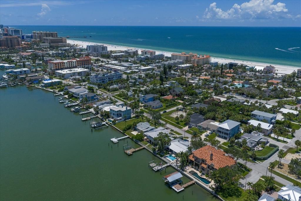 En Venta: $2,150,000 (4 camas, 3 baños, 3423 Pies cuadrados)