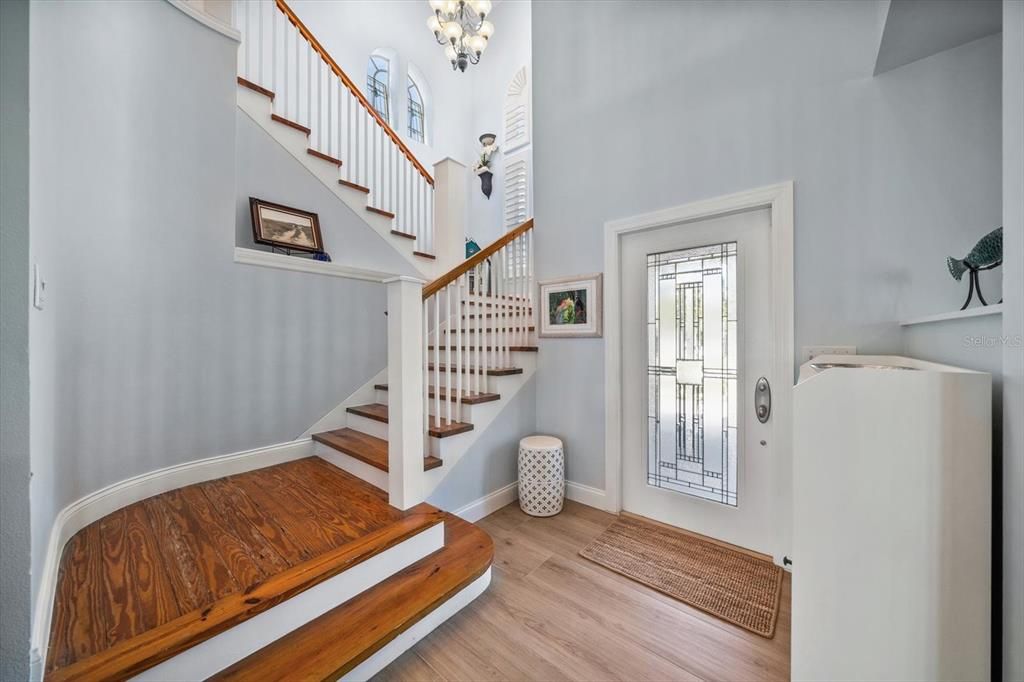 En Venta: $2,150,000 (4 camas, 3 baños, 3423 Pies cuadrados)