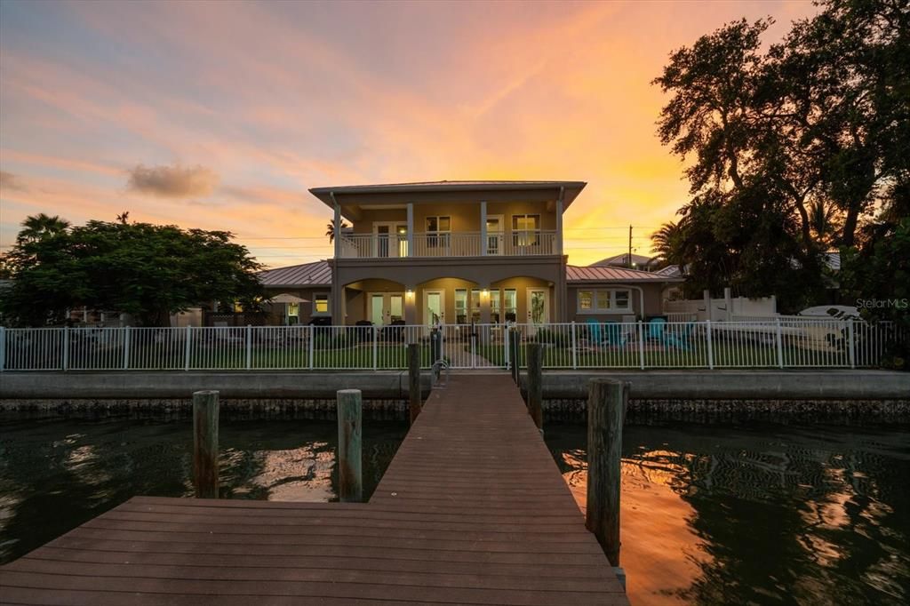 En Venta: $2,150,000 (4 camas, 3 baños, 3423 Pies cuadrados)