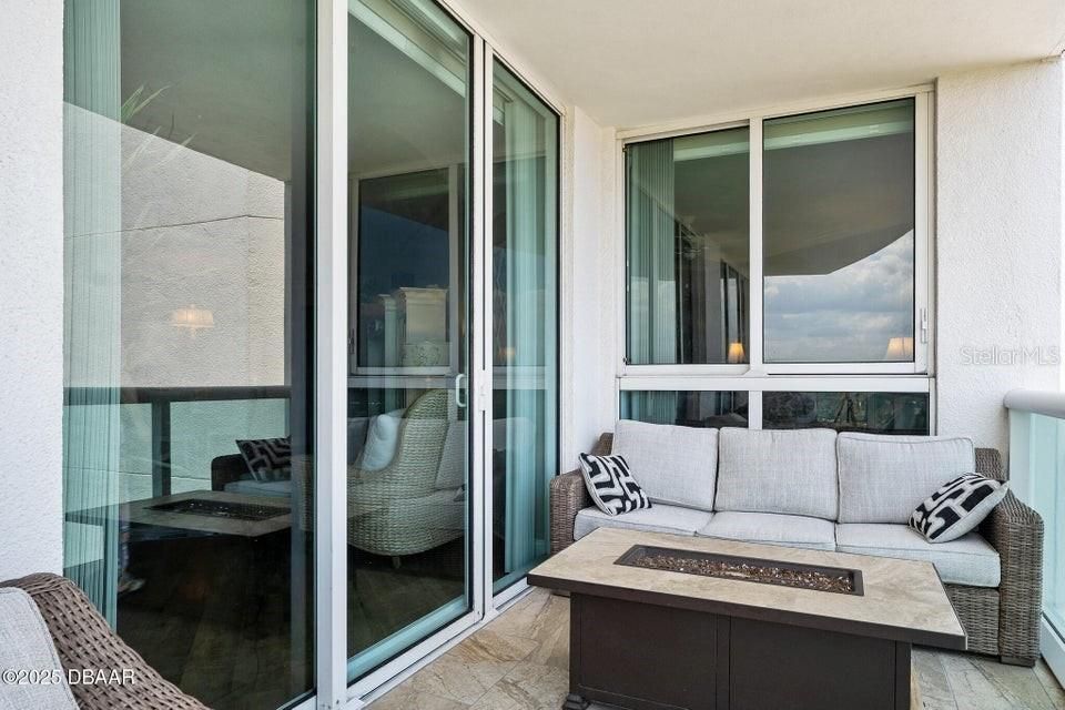 待售: $475,000 (2 贝兹, 2 浴室, 1850 平方英尺)