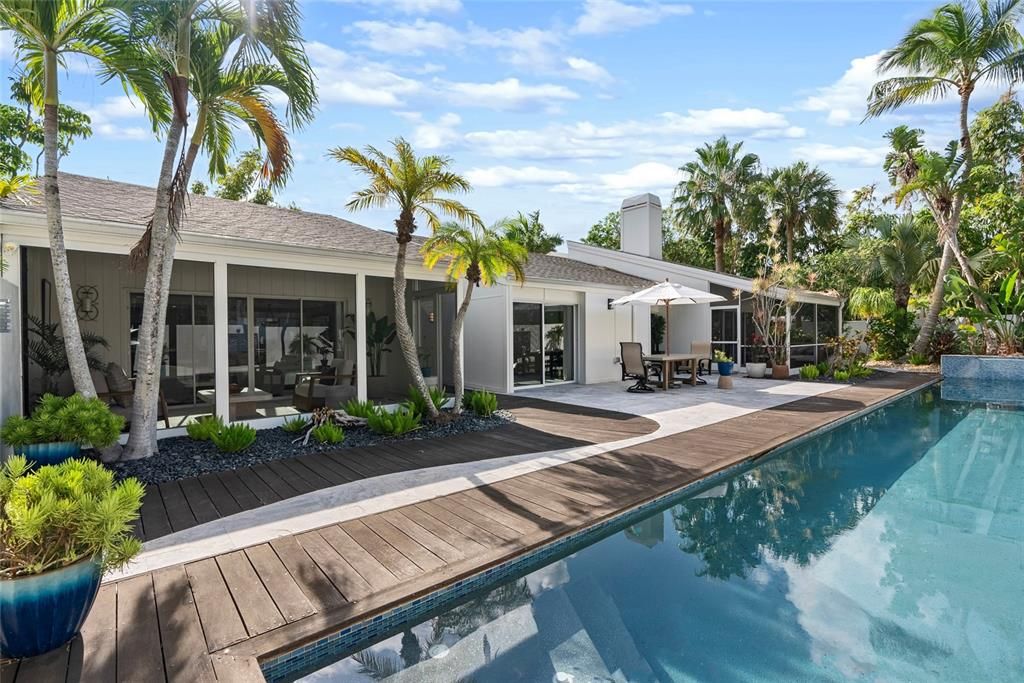 В аренду: $19,500 (3 спален, 3 ванн, 2441 Квадратных фут)