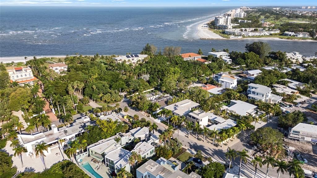 В аренду: $19,500 (3 спален, 3 ванн, 2441 Квадратных фут)