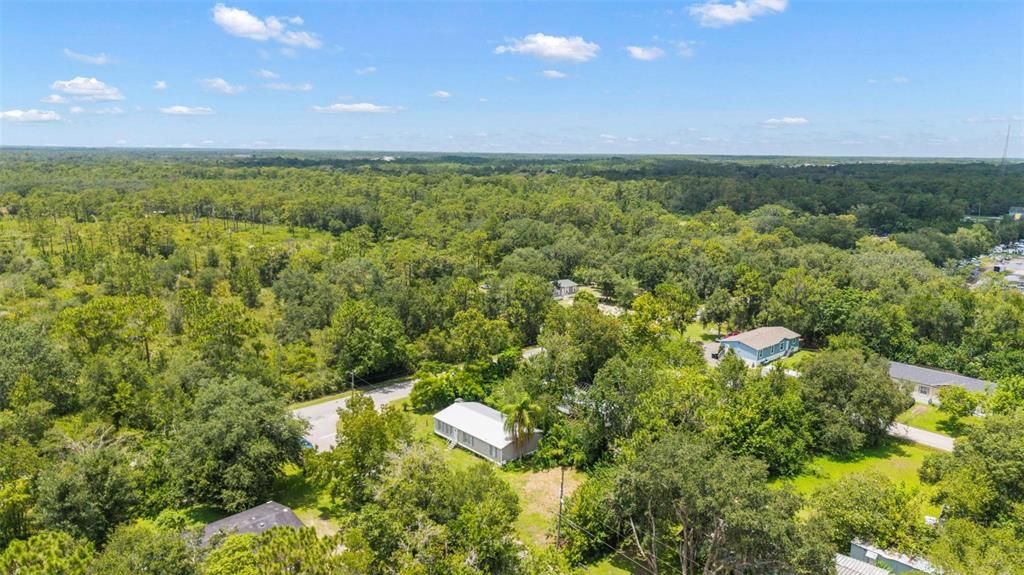 На продажу: $250,000 (4 спален, 2 ванн, 1296 Квадратных фут)