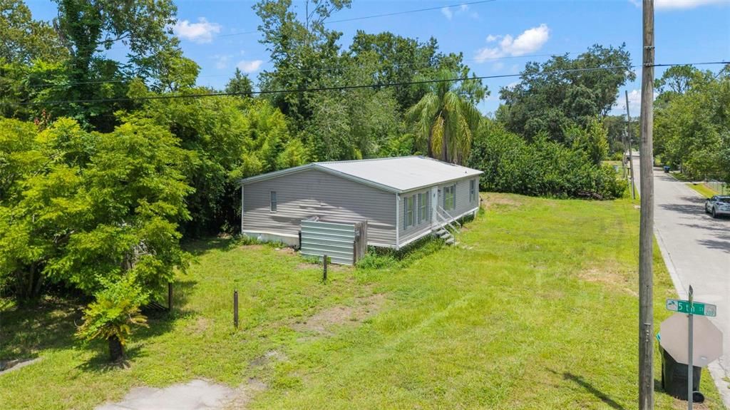 На продажу: $250,000 (4 спален, 2 ванн, 1296 Квадратных фут)