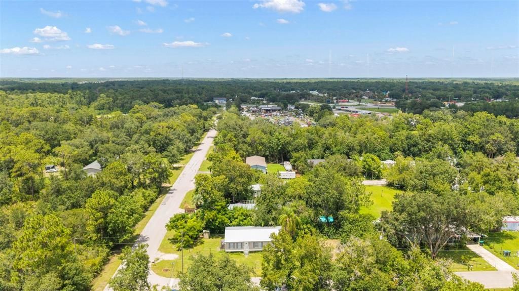 На продажу: $250,000 (4 спален, 2 ванн, 1296 Квадратных фут)