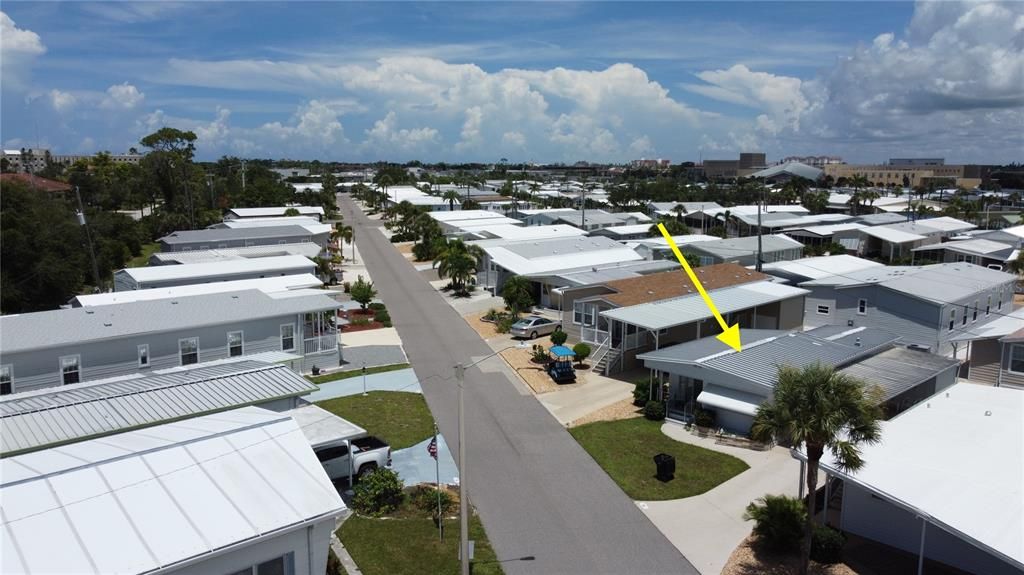 Active With Contract: $120,000 (1 beds, 1 baths, 552 Square Feet)