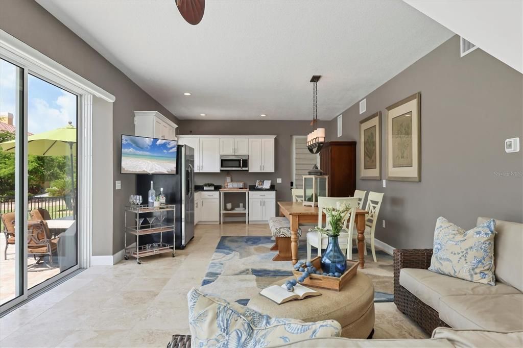 На продажу: $4,185,000 (4 спален, 4 ванн, 4537 Квадратных фут)