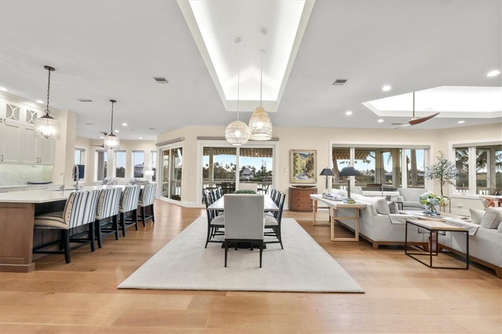 На продажу: $4,185,000 (4 спален, 4 ванн, 4537 Квадратных фут)