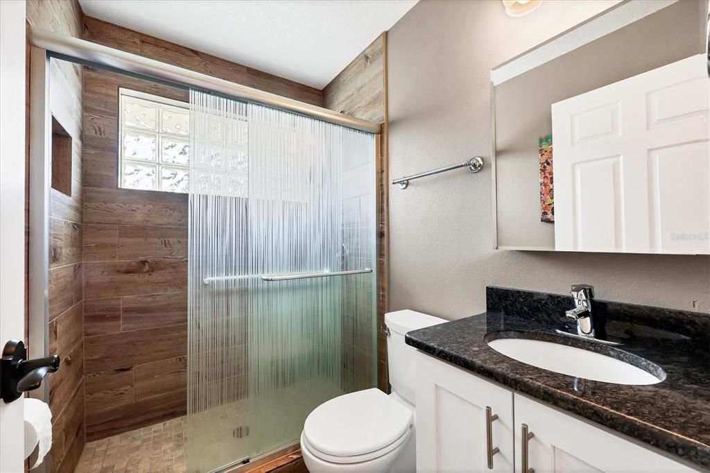 На продажу: $4,185,000 (4 спален, 4 ванн, 4537 Квадратных фут)