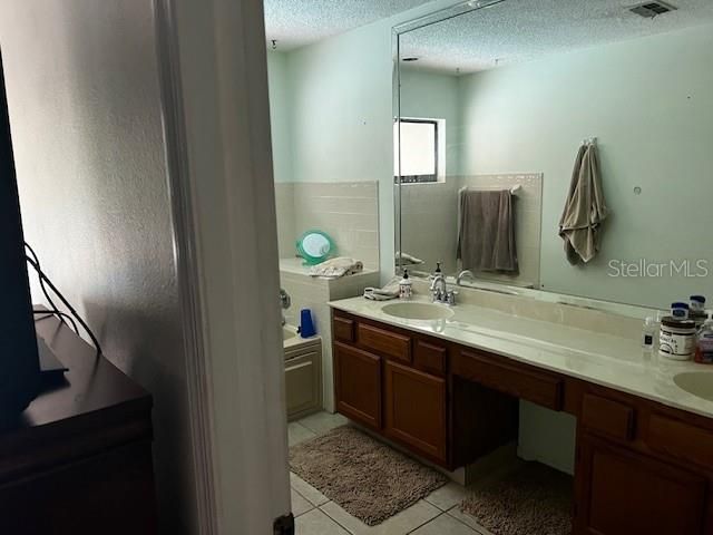 Active With Contract: $360,000 (4 beds, 3 baths, 2370 Square Feet)