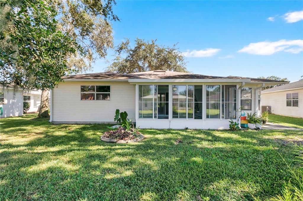 На продажу: $245,000 (3 спален, 2 ванн, 1685 Квадратных фут)