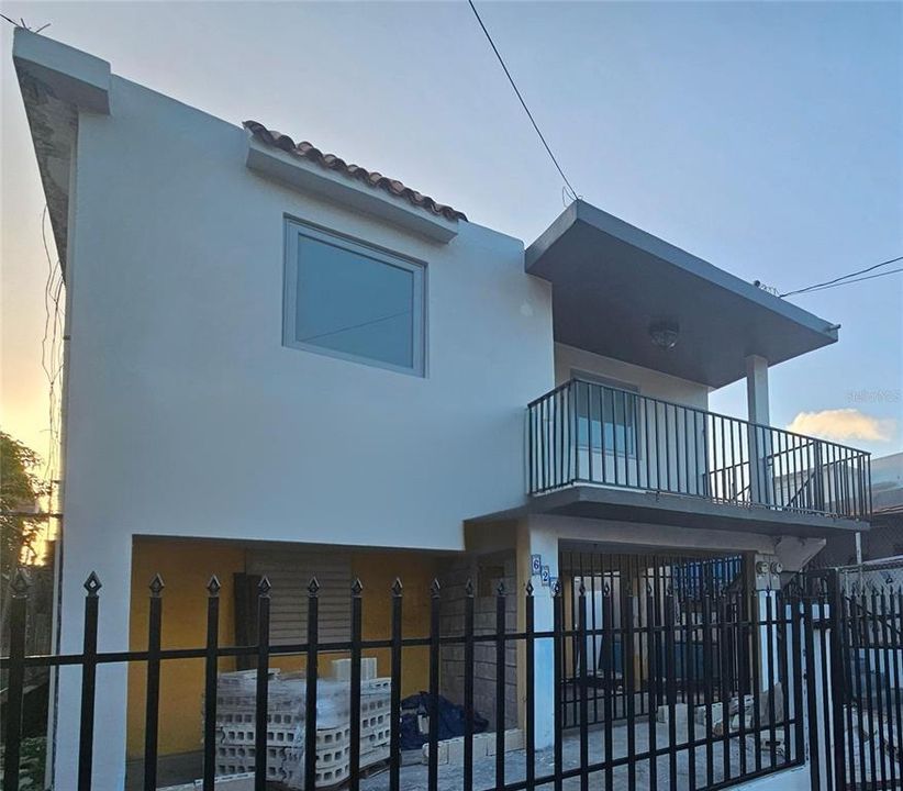 В аренду: $1,100 (3 спален, 1 ванн, 900 Квадратных фут)