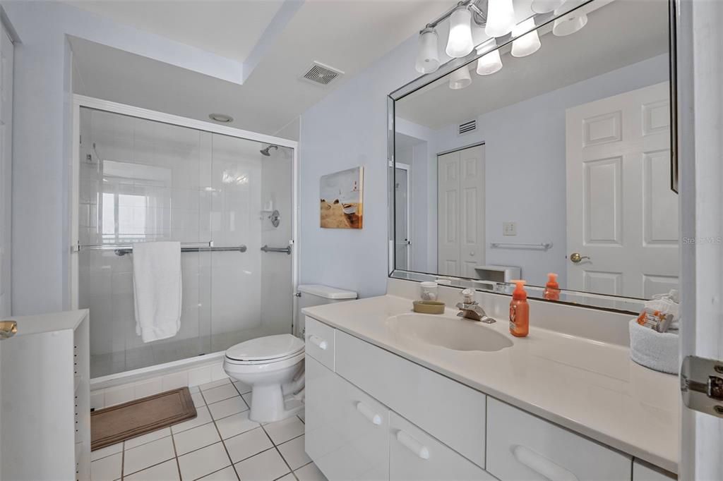 待售: $650,000 (3 贝兹, 3 浴室, 2290 平方英尺)