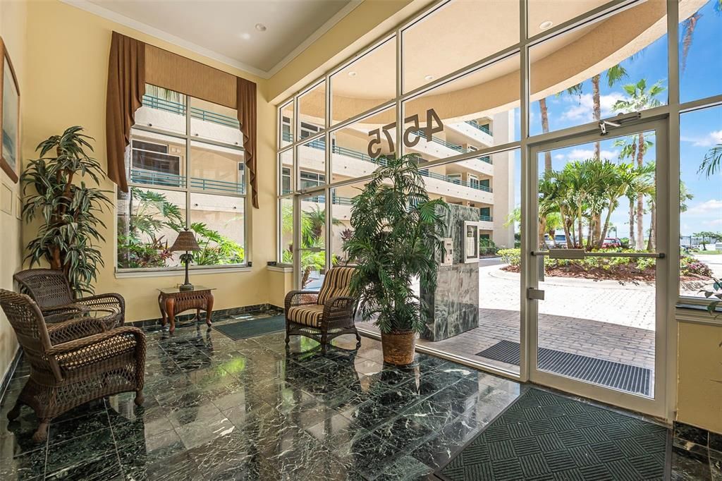 待售: $650,000 (3 贝兹, 3 浴室, 2290 平方英尺)