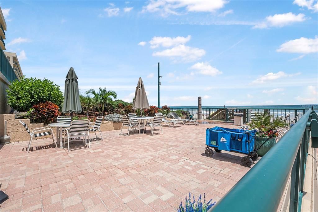 待售: $650,000 (3 贝兹, 3 浴室, 2290 平方英尺)