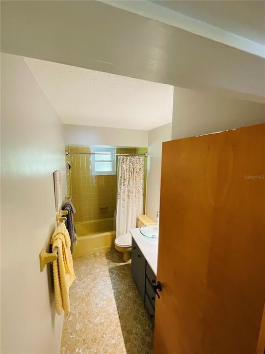 待售: $545,500 (3 贝兹, 2 浴室, 1407 平方英尺)