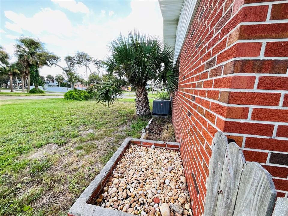 待售: $545,500 (3 贝兹, 2 浴室, 1407 平方英尺)