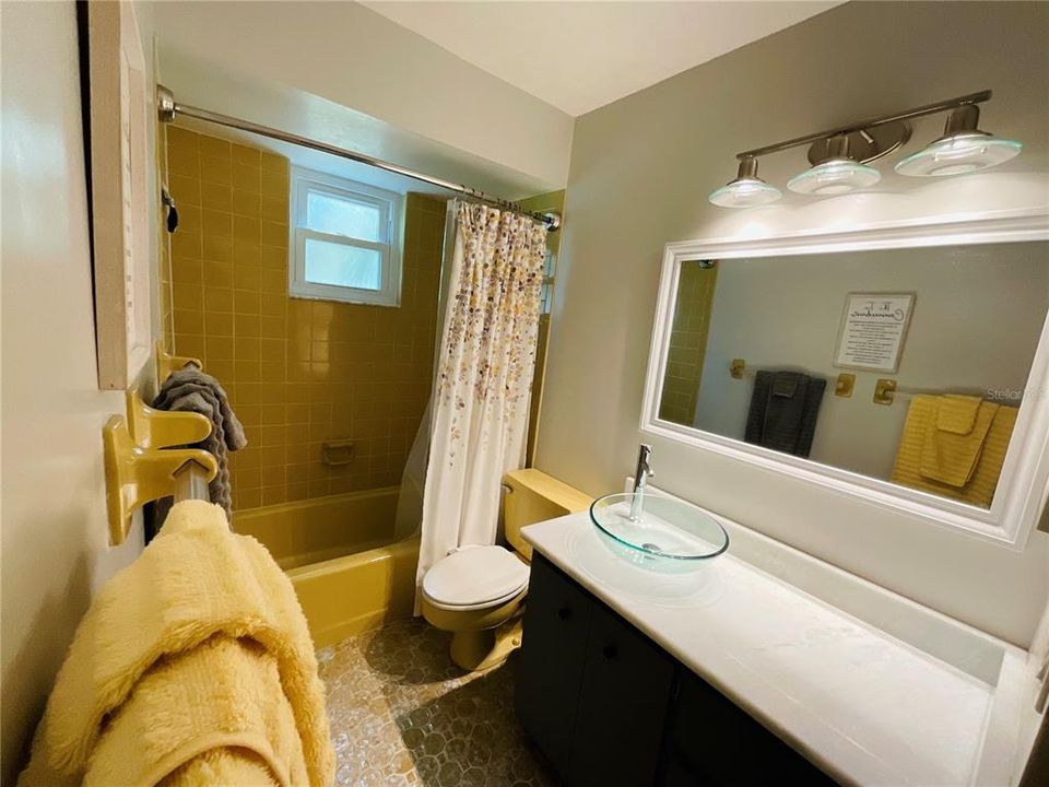 待售: $545,500 (3 贝兹, 2 浴室, 1407 平方英尺)