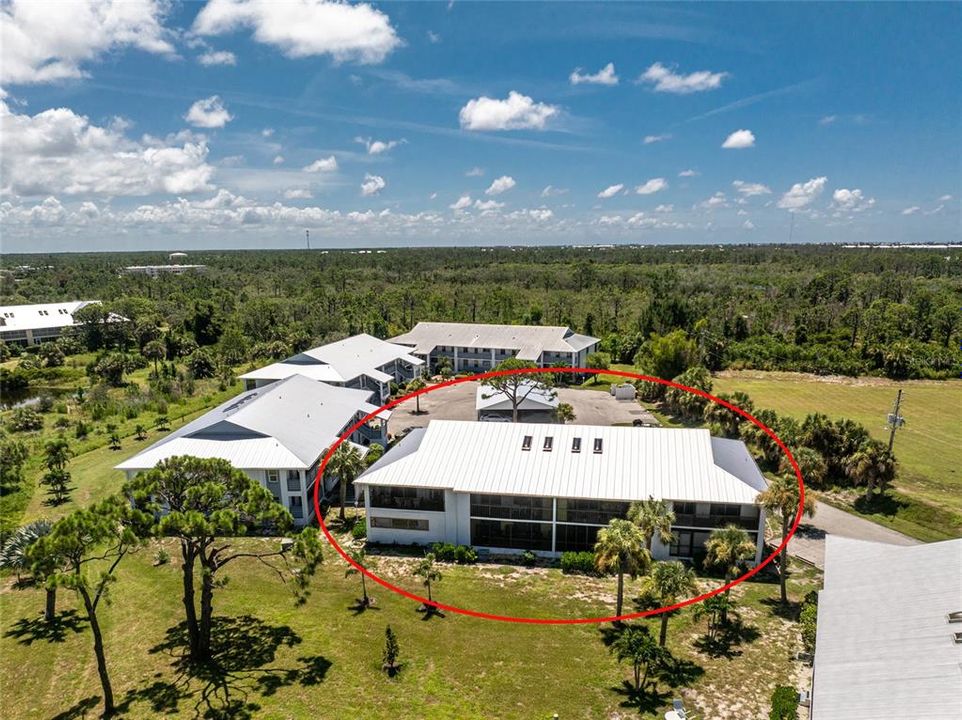 For Sale: $185,000 (2 beds, 2 baths, 1092 Square Feet)