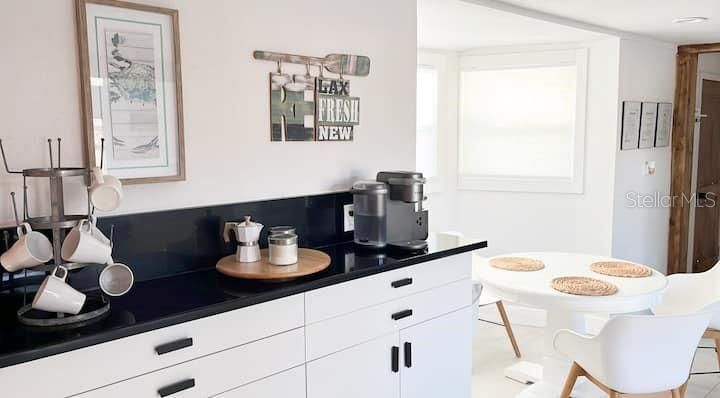 For Sale: $1,169,000 (4 beds, 4 baths, 3497 Square Feet)