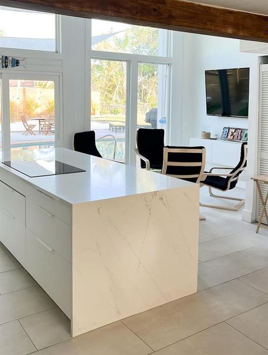 For Sale: $1,169,000 (4 beds, 4 baths, 3497 Square Feet)